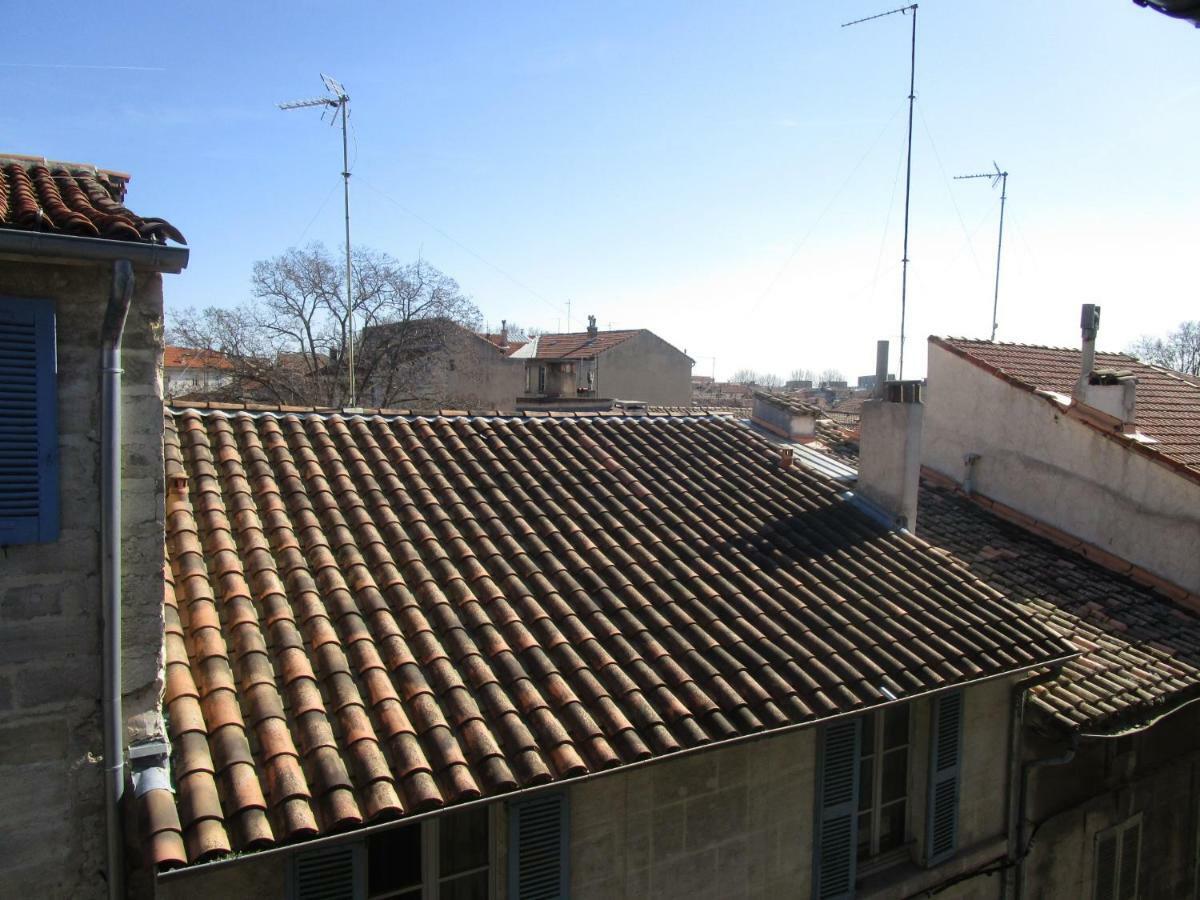 Maison 3 Chambres - Terrasse - Climatisation 10 Minutes A Pied Du Pont D'Avignone Esterno foto